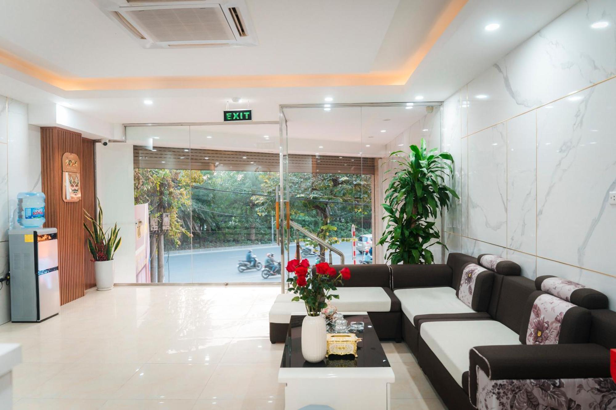 Victoria Hotel Me Tri Hanoi Exterior foto
