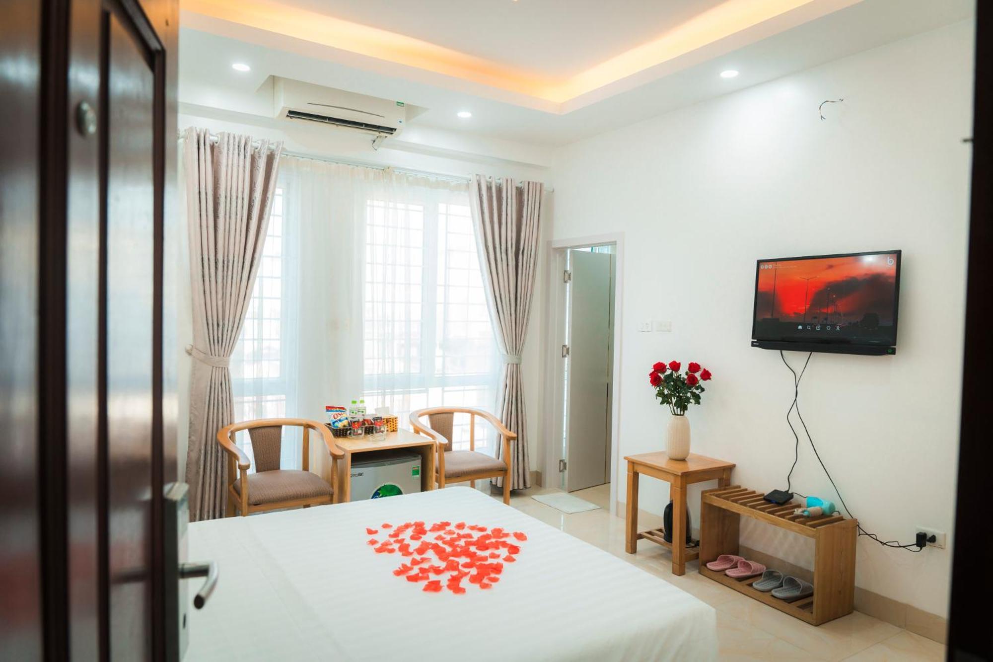 Victoria Hotel Me Tri Hanoi Exterior foto